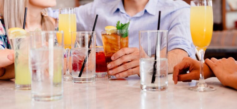 cropped cocktails 1149171 1920 768x355